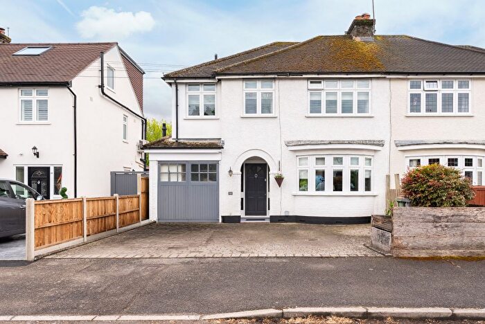 4 Bedroom Semi-detached House For Sale In Glenfield Road, Brockham, RH3