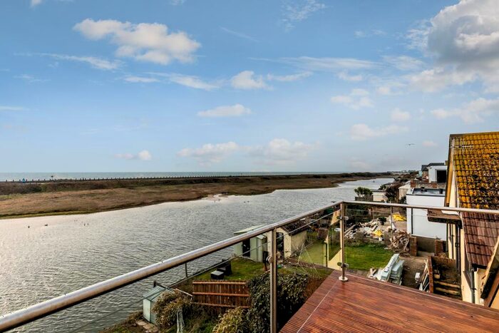 5 Bedroom Maisonette To Rent In Brighton Road, Lancing, BN15