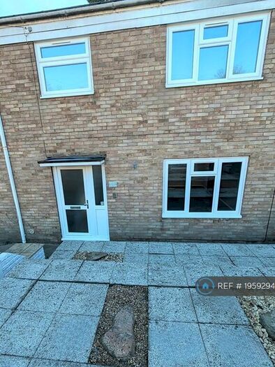 3 Bedroom Terraced House To Rent In Ingress Gardens, Greenhithe, DA9