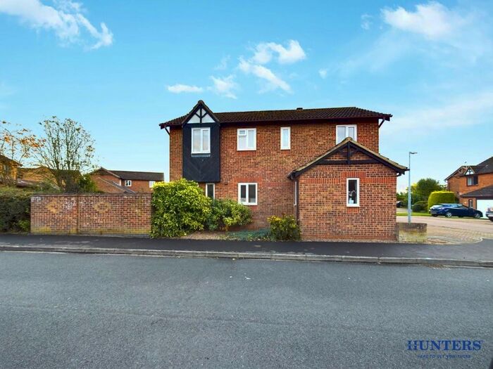 4 Bedroom Detached House For Sale In Southfield Road, Pocklington, York, YO42