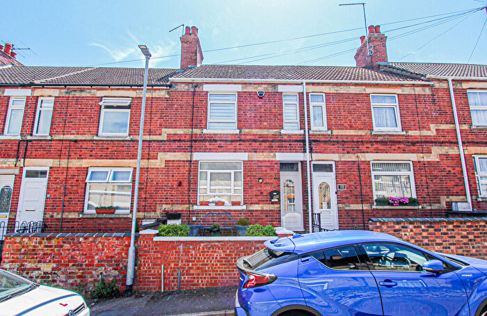 3 Bedroom Terraced House For Sale In Eastfield Road, Irthlingborough, NN9