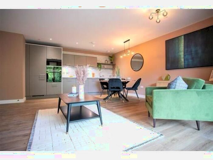 1 Bedroom Flat To Rent In Lanark Road, Edinburgh, EH14