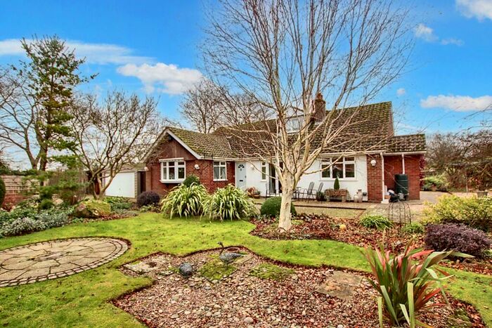 3 Bedroom Detached Bungalow To Rent In Kelling Road, Holt, NR25