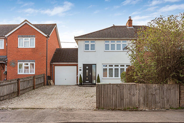 3 Bedroom Semi Detached House For Sale In Denchworth Road, Wantage, OX12