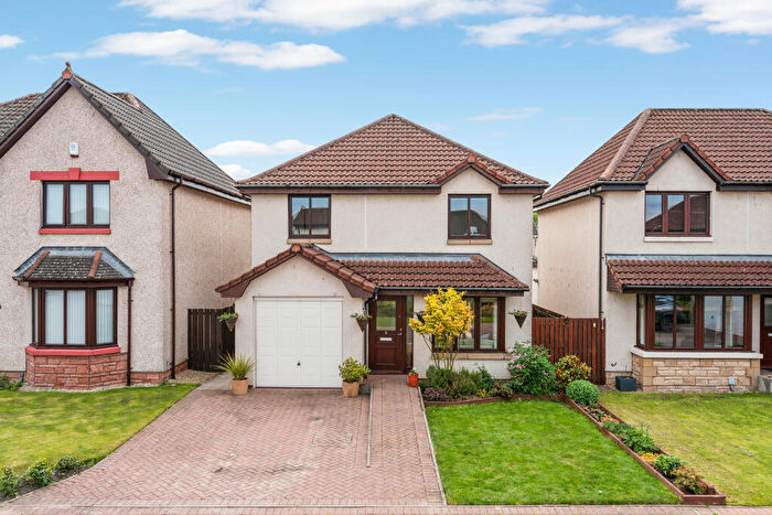 3 Bedroom Detached House For Sale In Mungal Mill Court, Falkirk, FK2