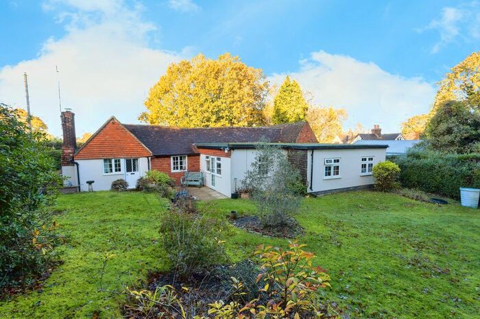 3 Bedroom Bungalow For Sale In Ethnam Lane, Sandhurst, Cranbrook, Kent, TN18