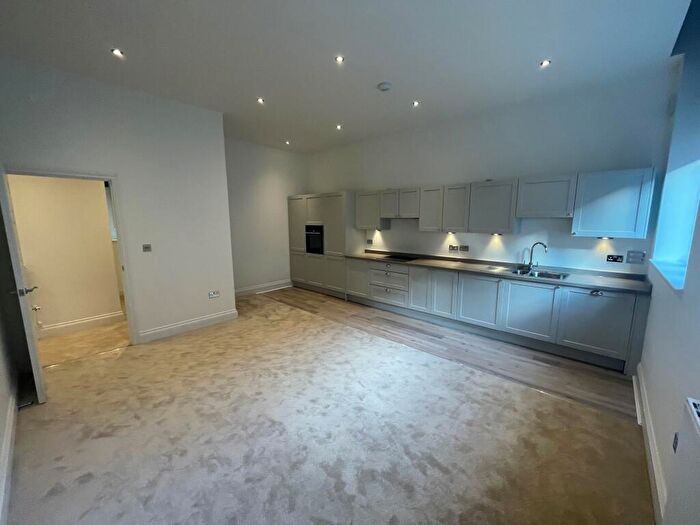 2 Bedroom House To Rent In Middleton House, Derby, DE1