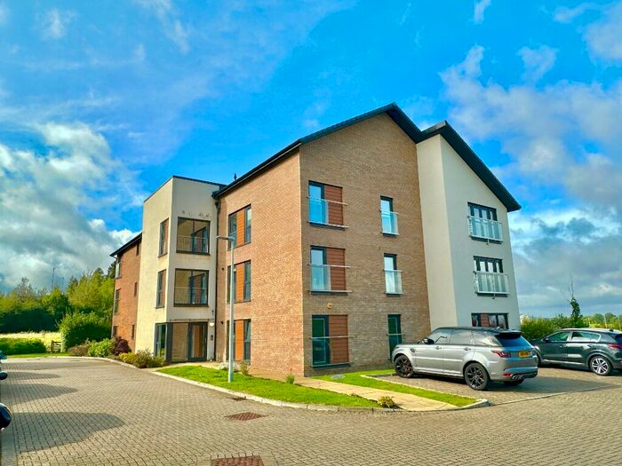 2 Bedroom Flat To Rent In Gardenia Gate, East Kilbride, G74