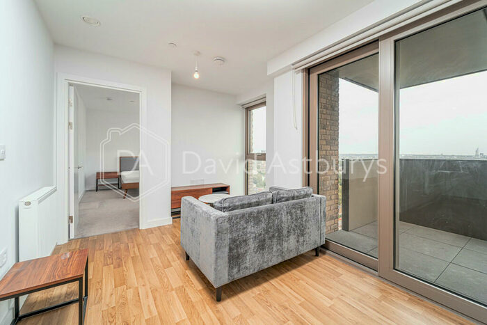 1 Bedroom Apartment To Rent In Seven Sisters Road, Seven Sisters, London, N15