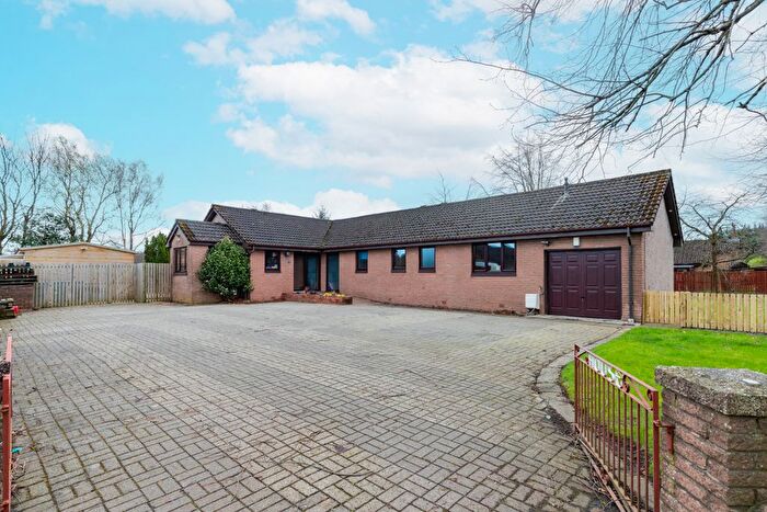 3 Bedroom Detached Bungalow For Sale In Castlecary Road, Cumbernauld, G68