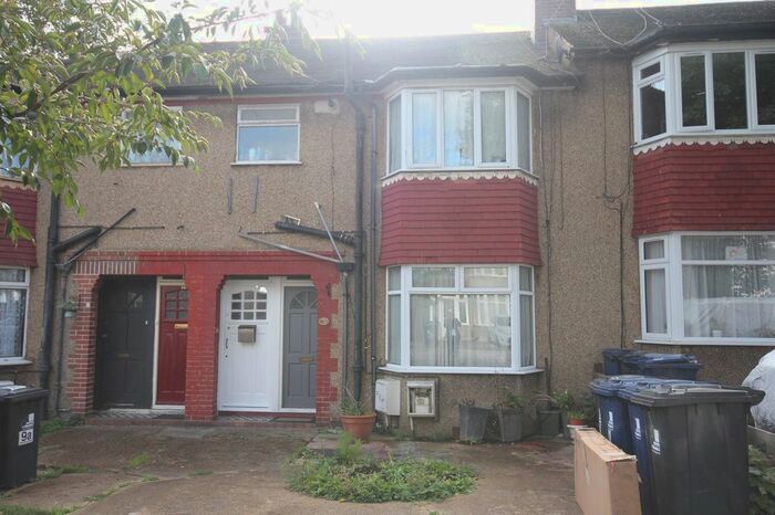 1 Bedroom Flat To Rent In Reading Road, Northolt, UB5