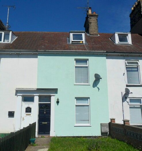 3 Bedroom Terraced House To Rent In Denmark Road, Lowestoft, NR32