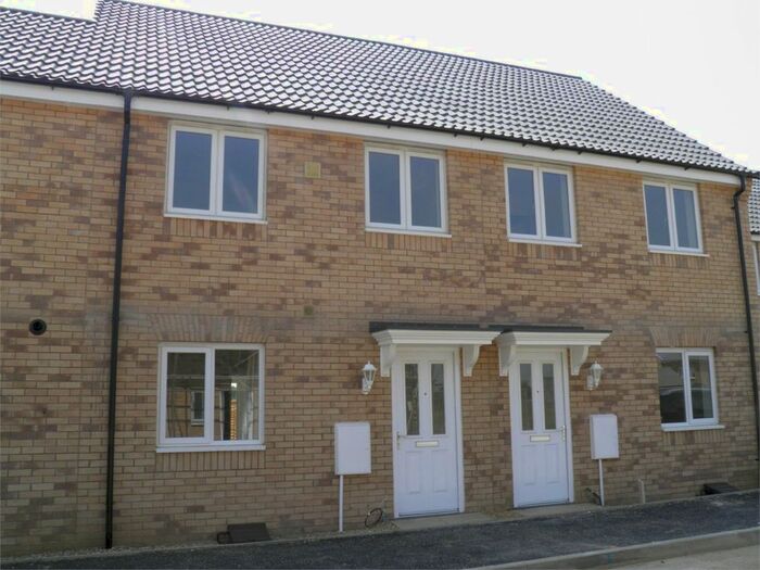 3 Bedroom Terraced House To Rent In Charter Avenue, Market Deeping, Peterborough PE6