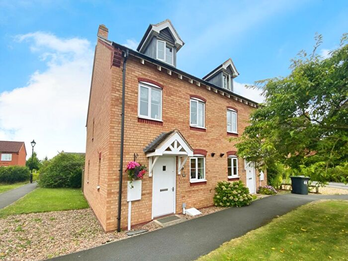 3 Bedroom House To Rent In Leveret Chase, Witham St. Hughs, Lincoln, LN6