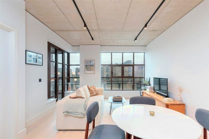 2 Bedroom Flat To Rent In Empress Works, Stanton Walk, London Fields, Hackney, E2