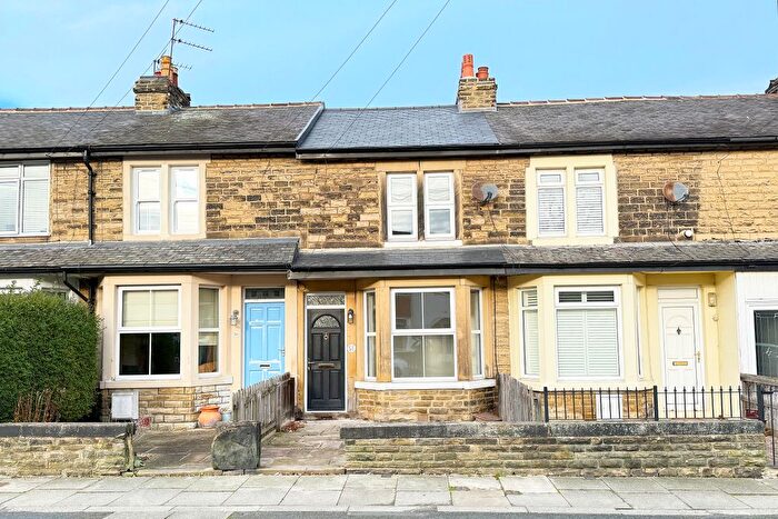 2 Bedroom Terraced House To Rent In Albert Road, Harrogate, HG1