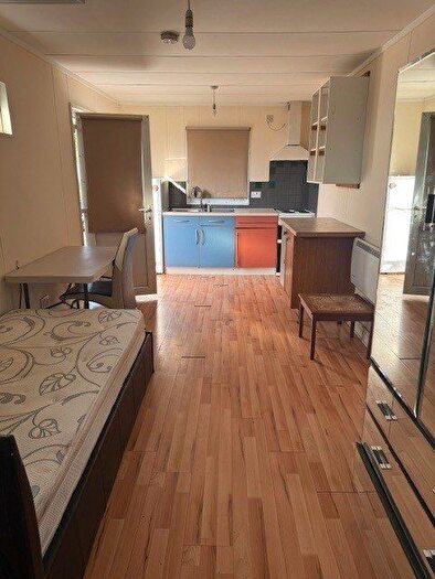 Studio To Rent In Sundon Road, Toddington, Chalton Village, Bedfordshire, LU4