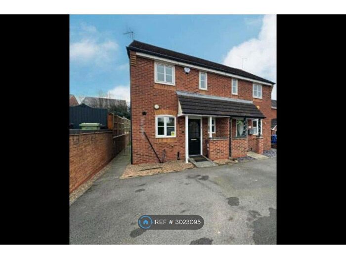 2 Bedroom Semi Detached House To Rent In Sunflower Close, Shirebrook, Mansfield, NG20