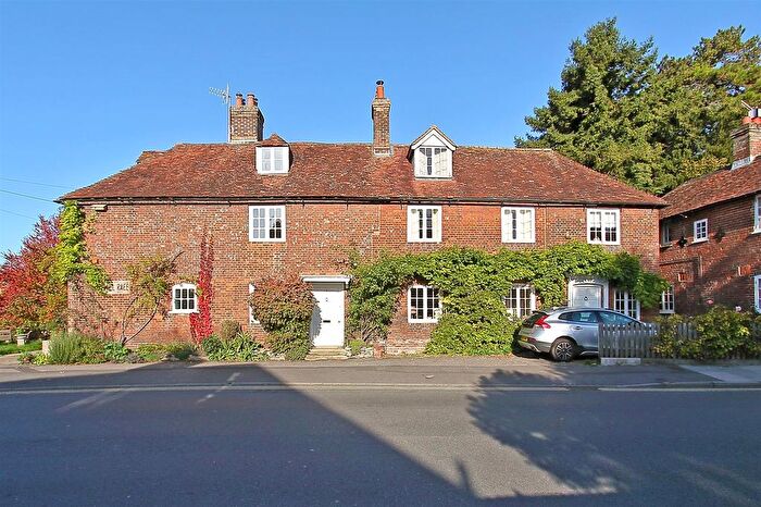 2 Bedroom Cottage To Rent In Mill Road, Salisbury, SP2