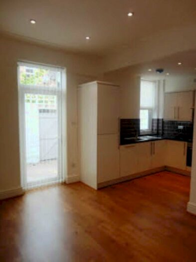1 Bedroom House To Rent In Alderson Road, Wavertree, L15