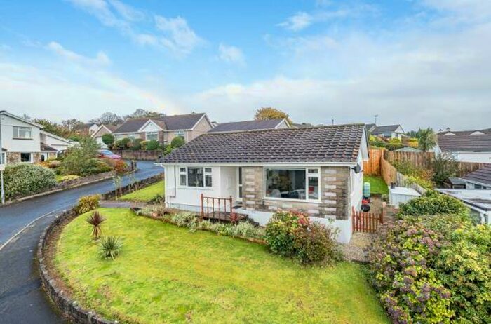 2 Bedroom Detached Bungalow For Sale In Western Avenue, Liskeard, Cornwall, PL14