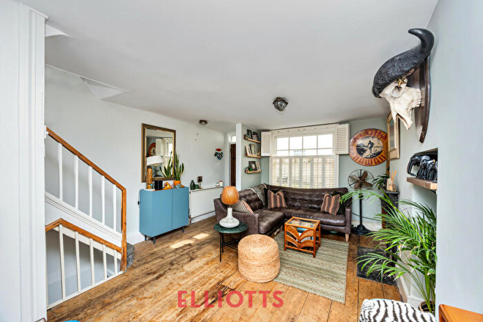 3 Bedroom Terraced House For Sale In Lower Market Street, Hove, BN3