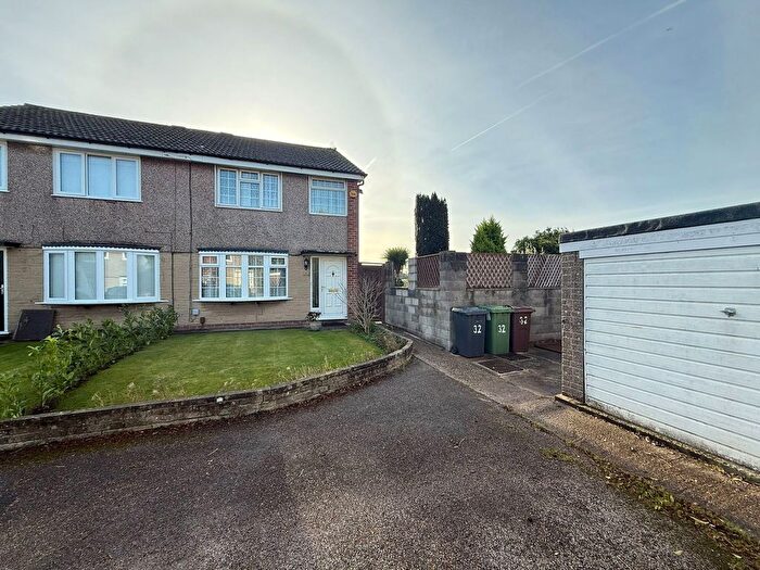 3 Bedroom Semi Detached House For Sale In Mallory Avenue, Lydiate, L31