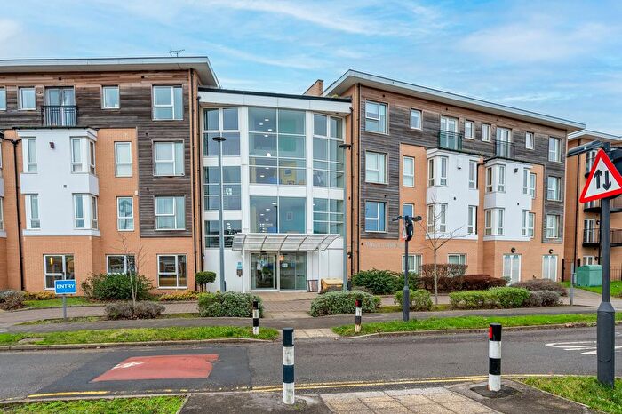 2 Bedroom Flat For Sale In Dyche Road, White Willows, S8