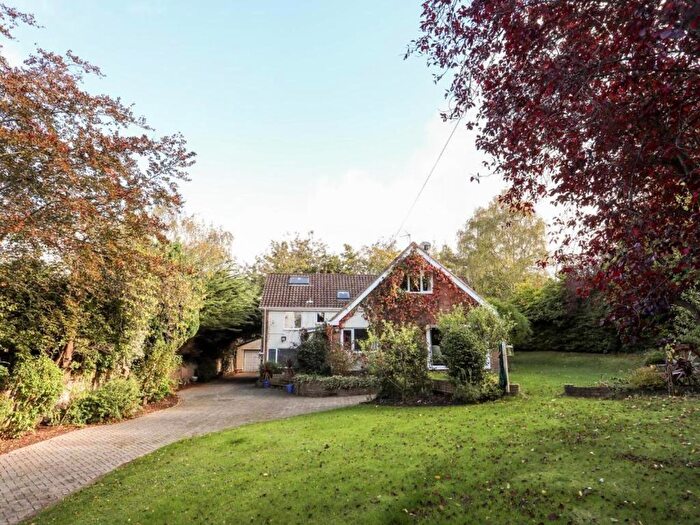 5 Bedroom Detached House For Sale In Queens Drive, Colwyn Bay, LL29