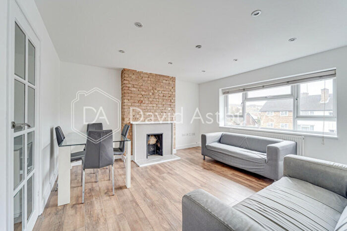 3 Bedroom Apartment To Rent In Boyton Close, Crouch End, London, N8