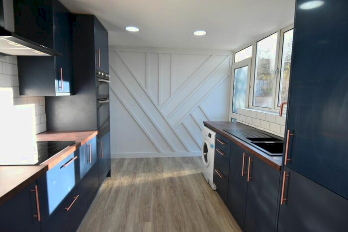 3 Bedroom Terraced House To Rent In Muller Road, Eastville, Bristol, BS5