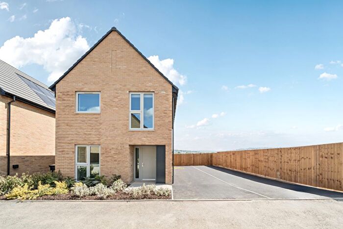 3 Bedroom Detached House To Rent In Nelson, BB9