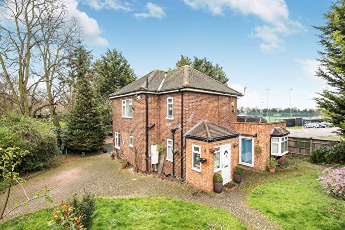 5 Bedroom Detached House To Rent In Kidbrooke Lane Eltham, SE9