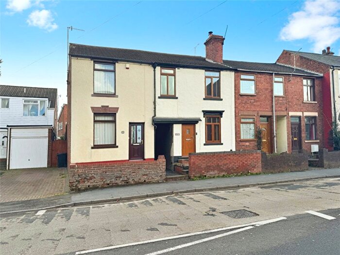 3 Bedroom Terraced House To Rent In High Oak, Brierley Hill, West Midlands, DY5