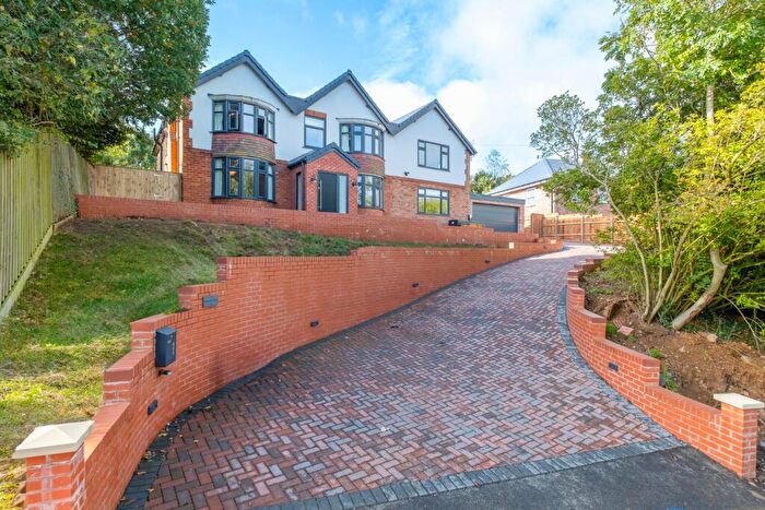 5 Bedroom Detached House For Sale In Calbourne House Rugby Road, Lutterworth, LE17