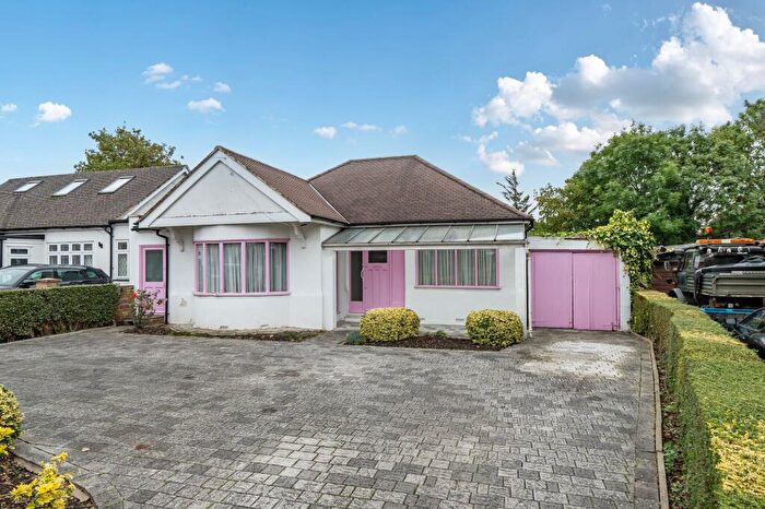 3 Bedroom Detached Bungalow For Sale In Grasmere Gardens, Harrow, HA3