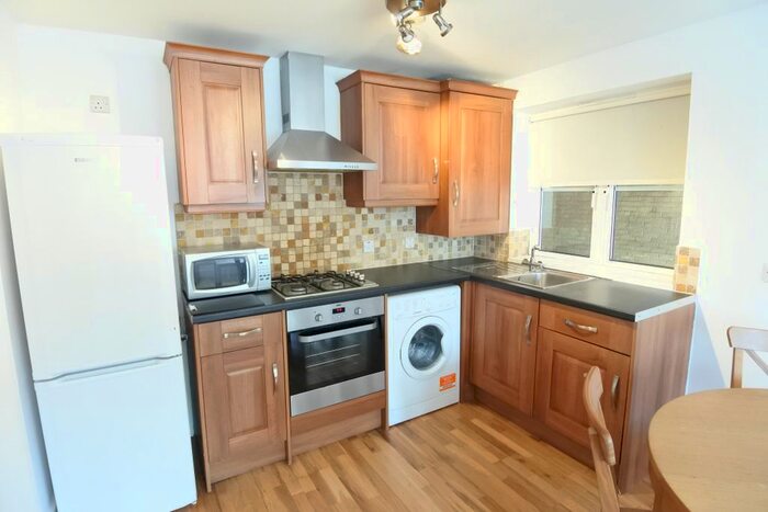 1 Bedroom Flat To Rent In West Hendon Broadway, London, NW9