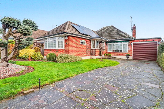 2 Bedroom Detached Bungalow For Sale In Chelsworth Crescent, Thorpe Bay, SS1