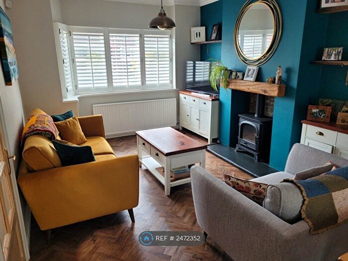 3 Bedroom Semi-Detached House To Rent In Bollington Road, Stockport, SK4