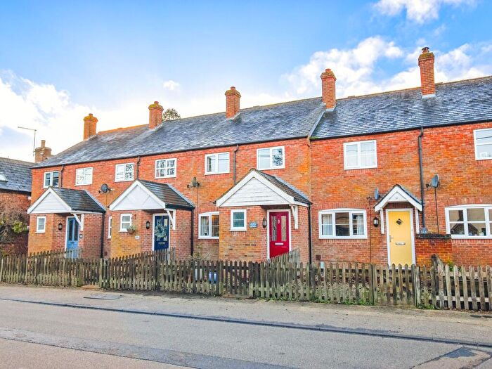 3 Bedroom Terraced House For Sale In High Street, Whittlebury, NN12