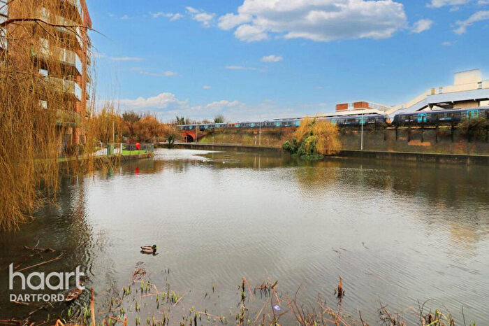 1 Bedroom Apartment To Rent In William Mundy Way, Dartford, DA1