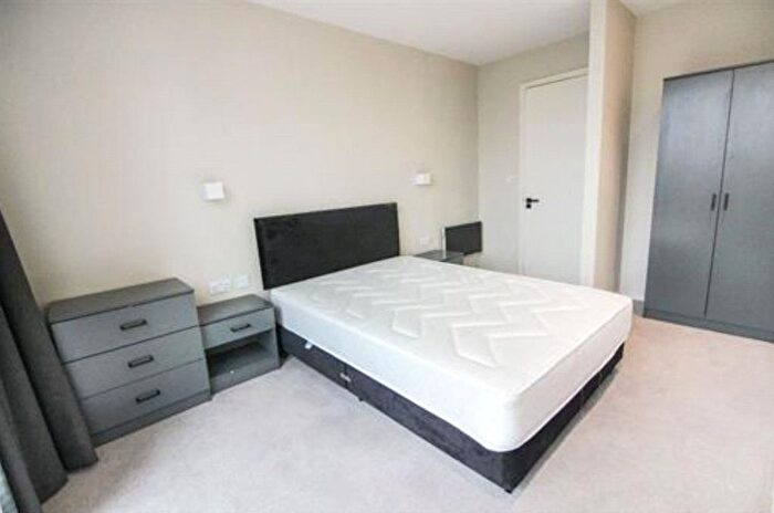 1 Bedroom Flat To Rent In Mora Street, Old Street, London, EC1V