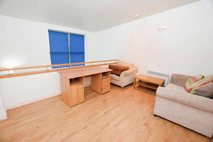 3 Bedroom Flat To Rent In The Sorting House, Newton St, Northern Quarter, Manchester, M1