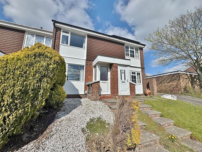 2 Bedroom Terraced House For Sale In Weyhill Close, Portchester, PO16