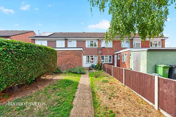 3 Bedroom Terraced House For Sale In Cremorne Gardens, Epsom, KT19