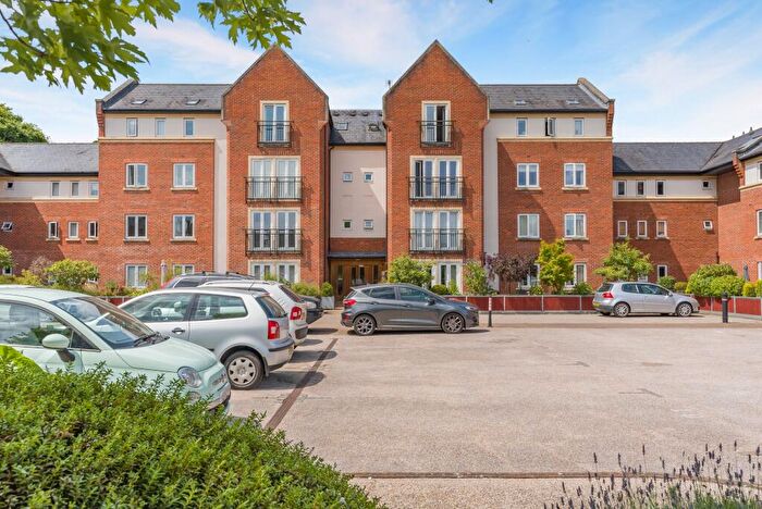 2 Bedroom Flat For Sale In Whielden Street, Amersham, HP7