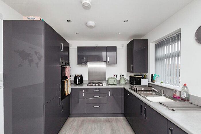 2 Bedroom Flat For Sale In Guide Court, Audenshaw, Manchester, Greater Manchester, M34