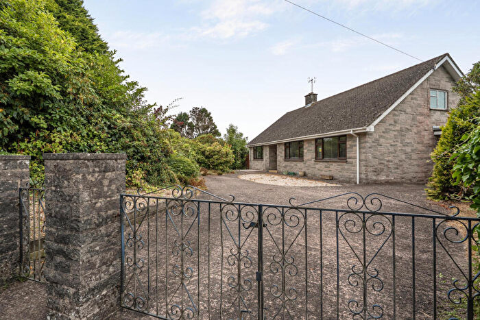 3 Bedroom Detached Bungalow For Sale In West Street, Witheridge, Tiverton, EX16