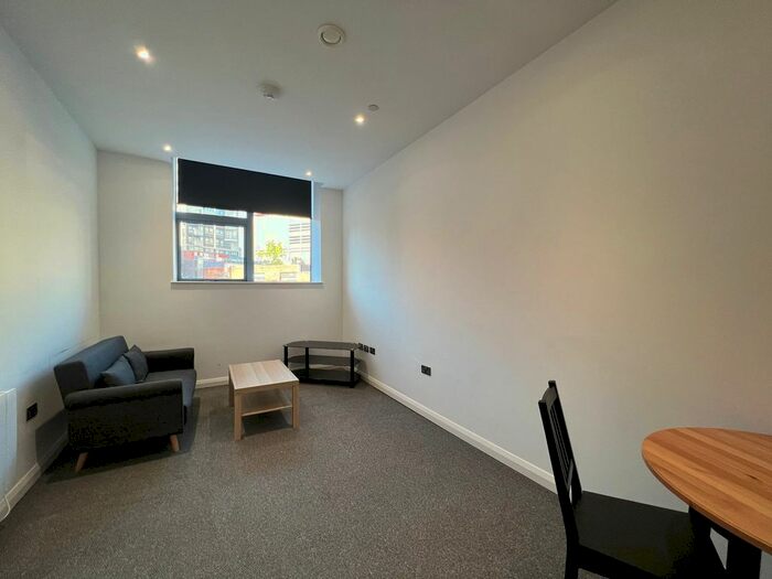 1 Bedroom Flat To Rent In Corporation Street, The Co-Operative, CV1
