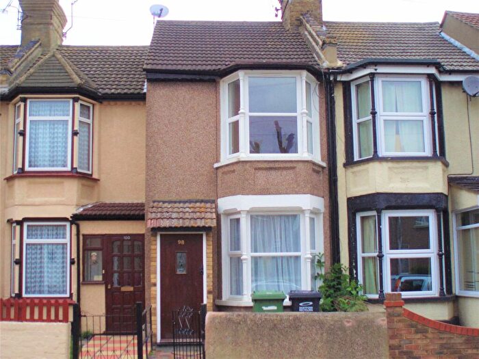 2 Bedroom Terraced House To Rent In Milton Road, Swanscombe, Kent, DA10